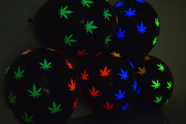 11 Inch UV Blacklight Weed Print Balloons